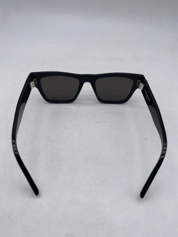 Solaires noires