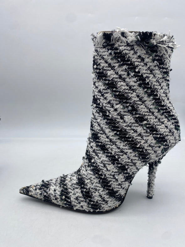 Boots en tweed blanche et noir