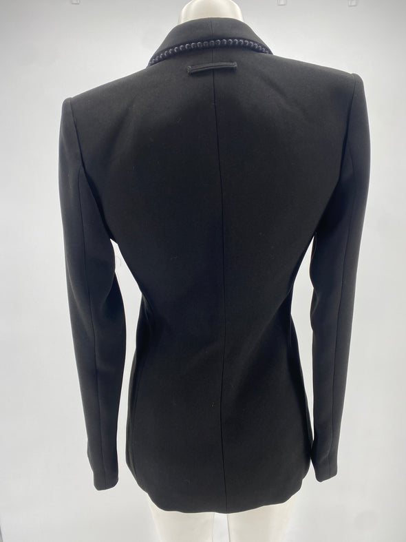 Veste noir collier perles