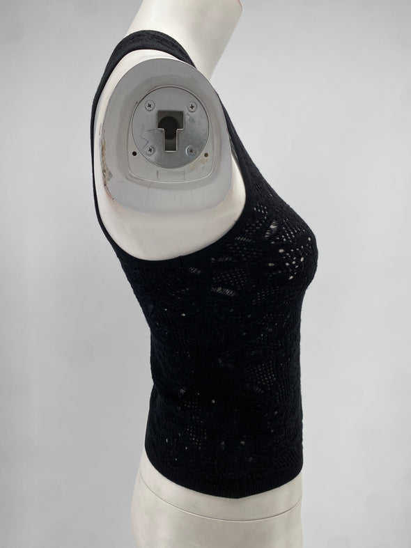 Top noir en crochet