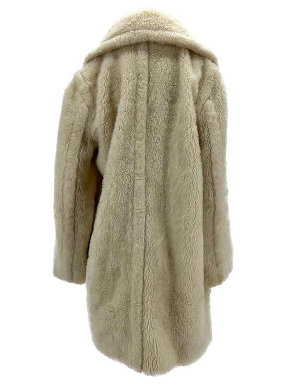 Manteau en fausse fourrure