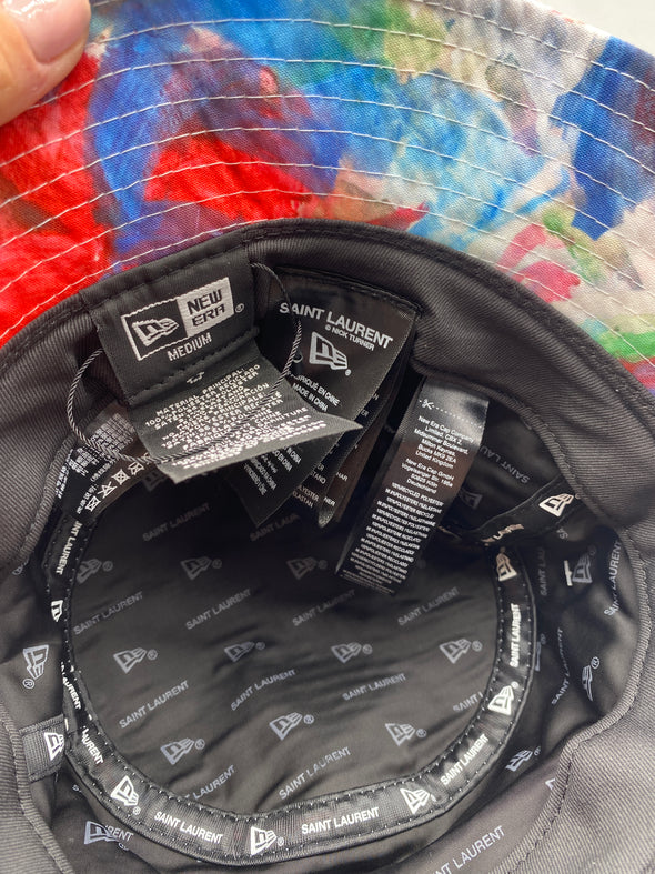 Bob imprimé saint laurent x new era