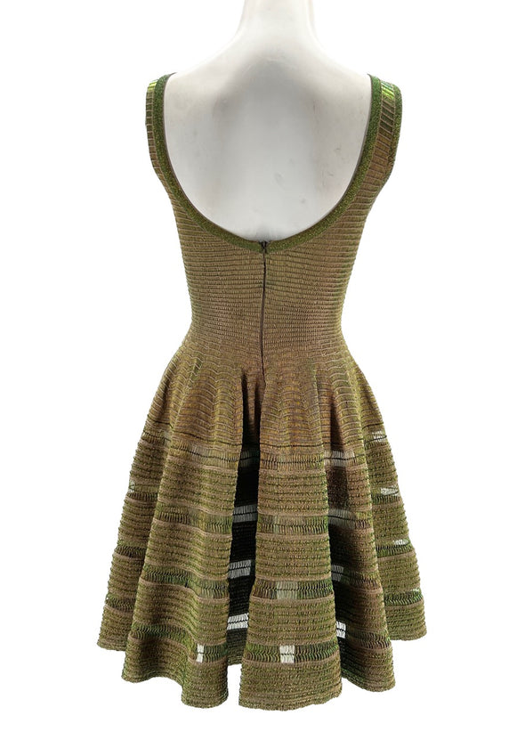 Robe patineuse verte et marron