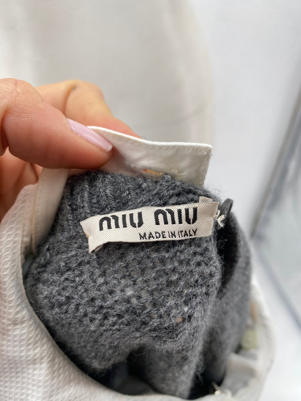 Top en cachemire gris