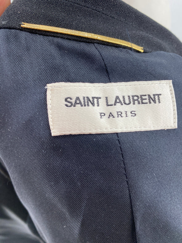 Veste courte sans manches noire