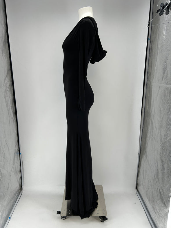 Robe à capuche noire