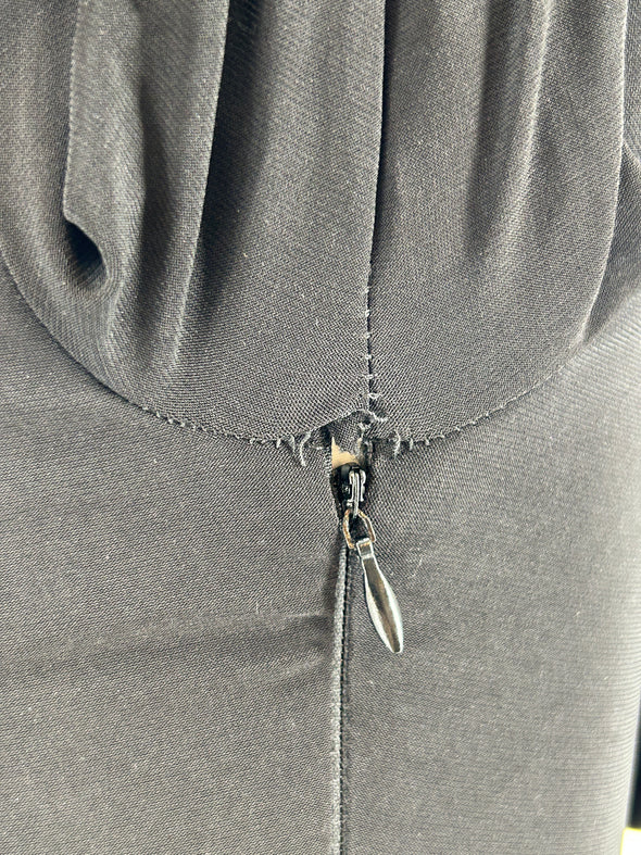 Robe à capuche noire