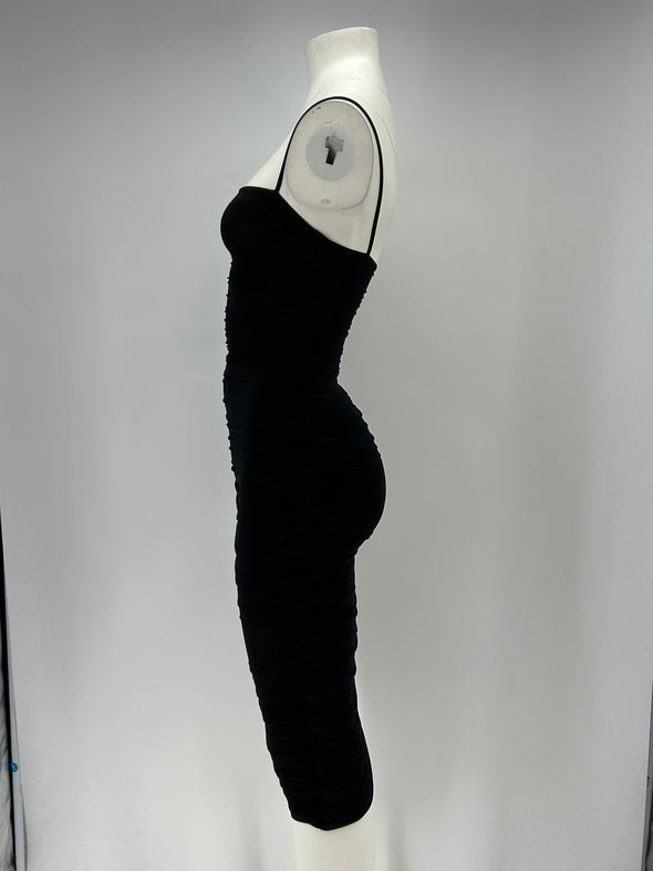 Robe plissée noire