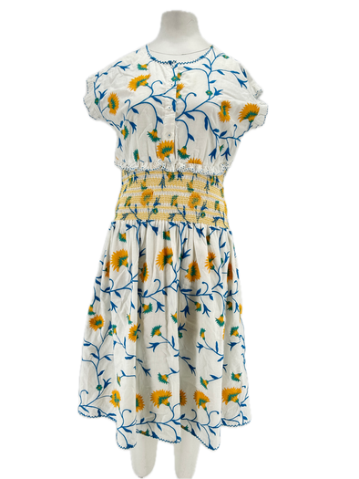 Robe blanche brodée