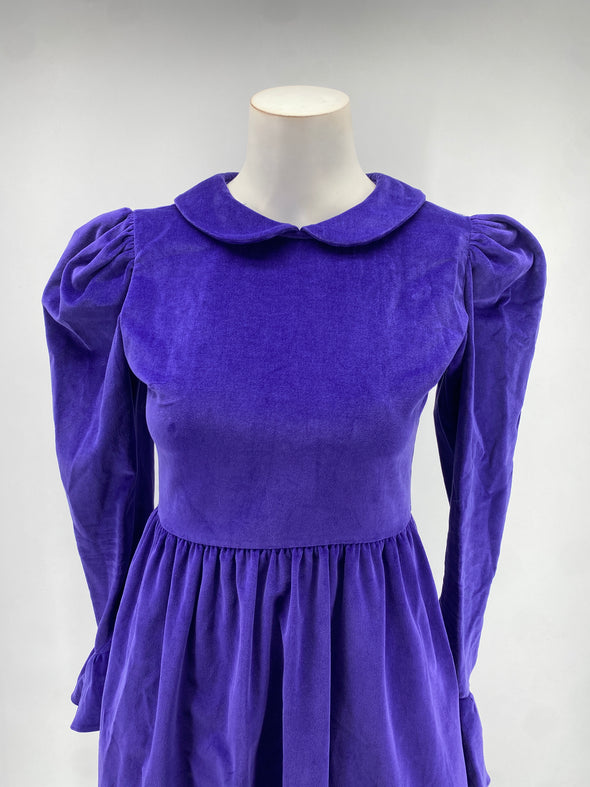 Robe mi-longue violette