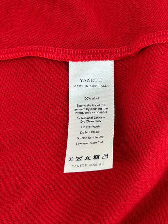 Robe en laine rouge "Olsen"