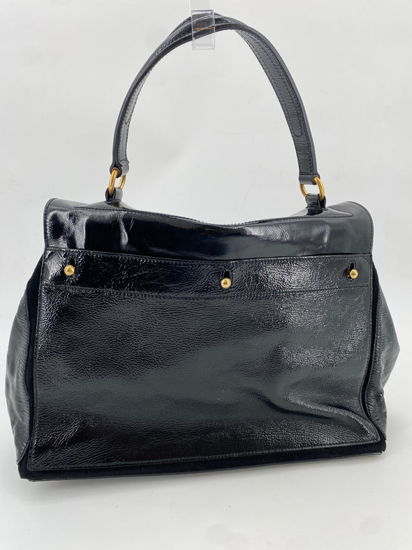 Sac noir en cuir verni