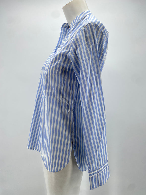 Chemise bleue à rayures