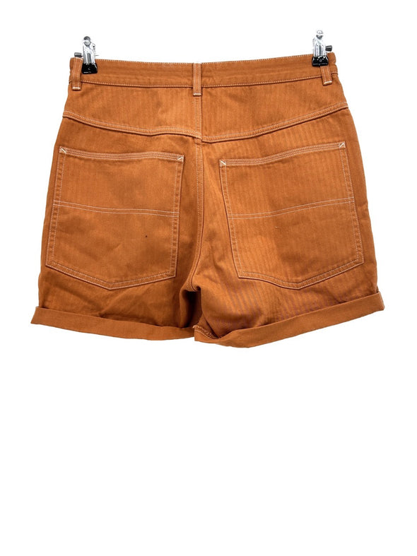 Short camel