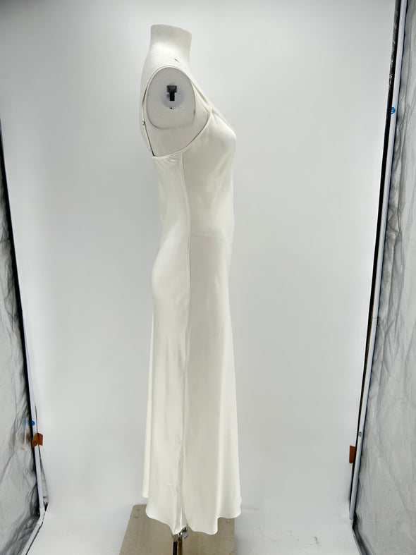 Robe en soie blanche