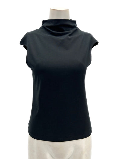 T-shirt noir à col roulé