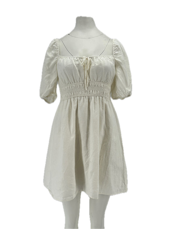 Robe en lin blanche