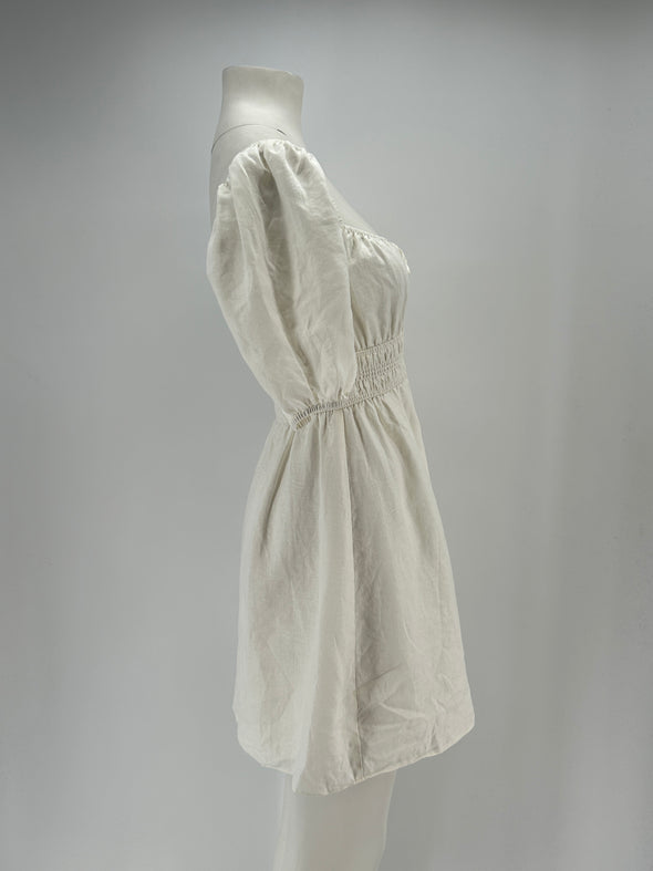 Robe en lin blanche