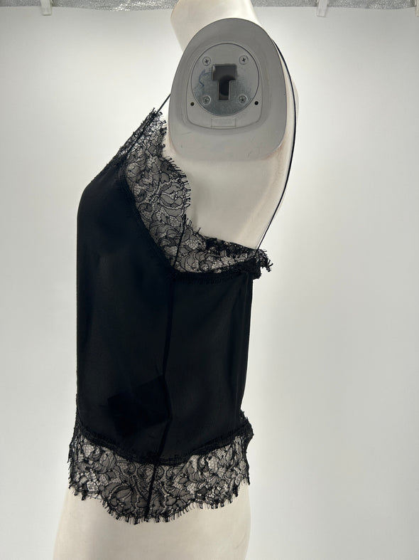 Top en soie et dentelle noir