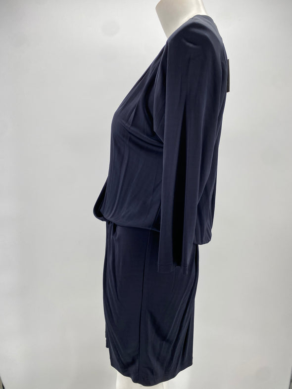 Robe plissée bleue marine