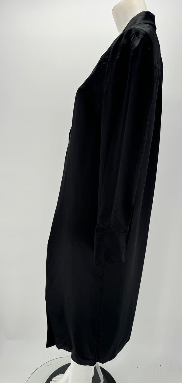 Veste longue noire en soie "Oyat"
