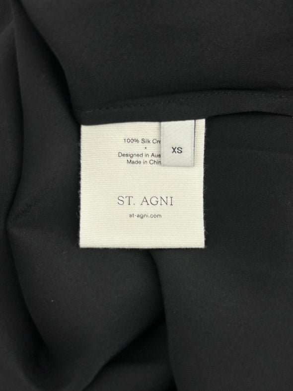 Robe en soie noire