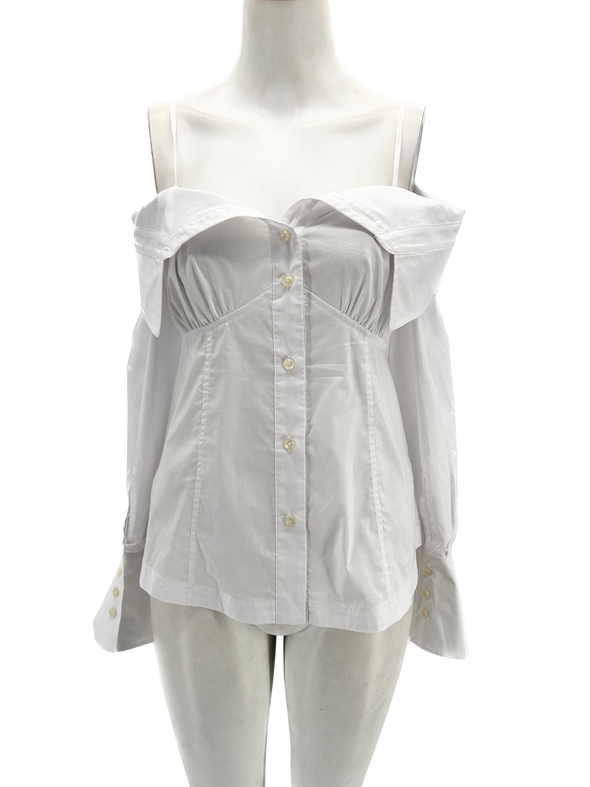 Chemise blanche à épaules dénudées