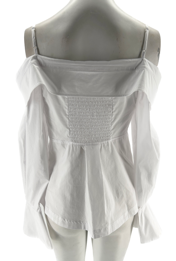 Chemise blanche à épaules dénudées