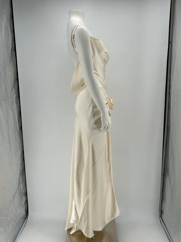 Robe écrue dos nu