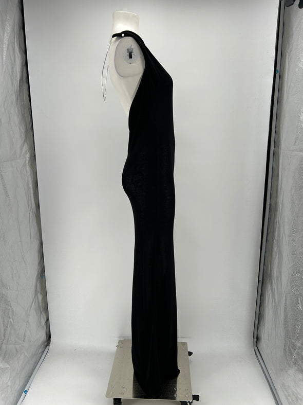 Robe noire dos nu