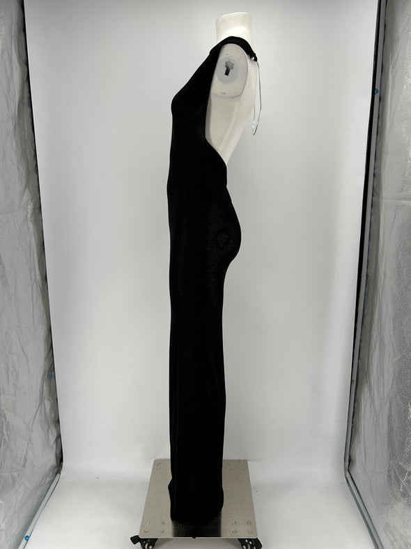 Robe noire dos nu