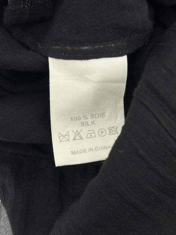 Top en soie noir