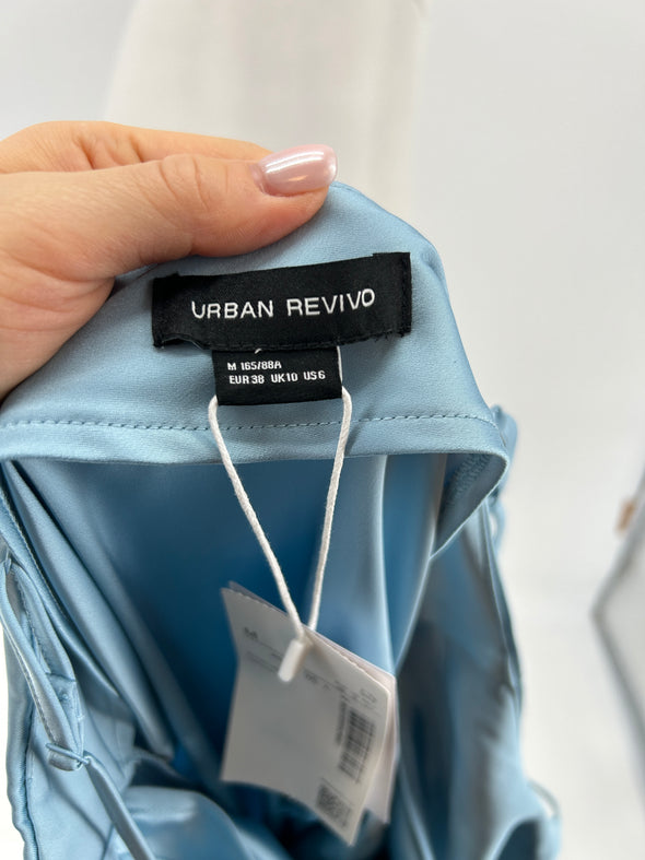 Robe satinée bleue