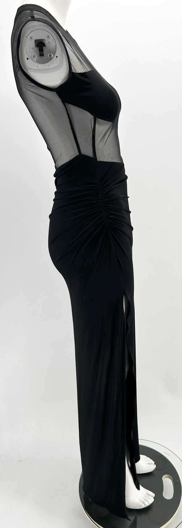 Robe noire longue "Nelumbo"