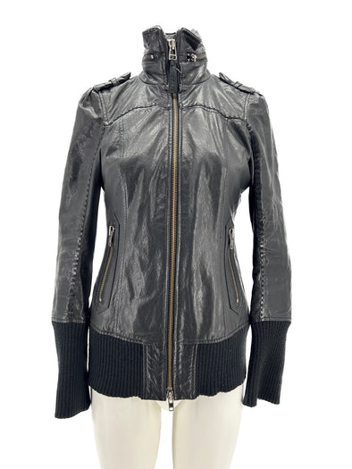 Veste en cuir noire