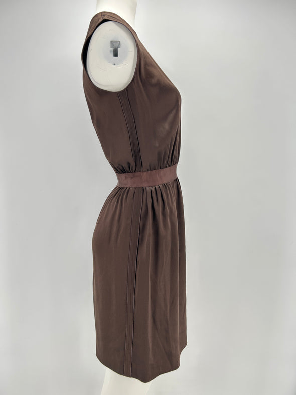 Robe en soie marron