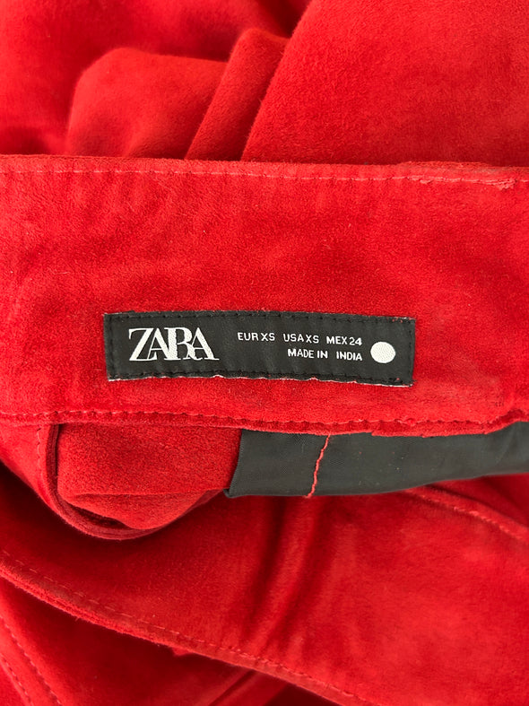 Pantalon en daim rouge