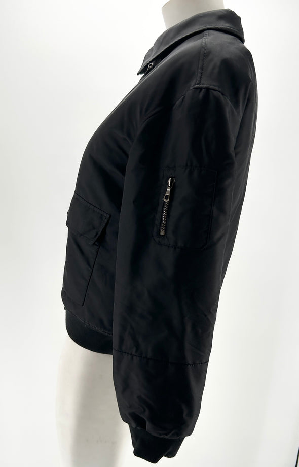 Bomber noir