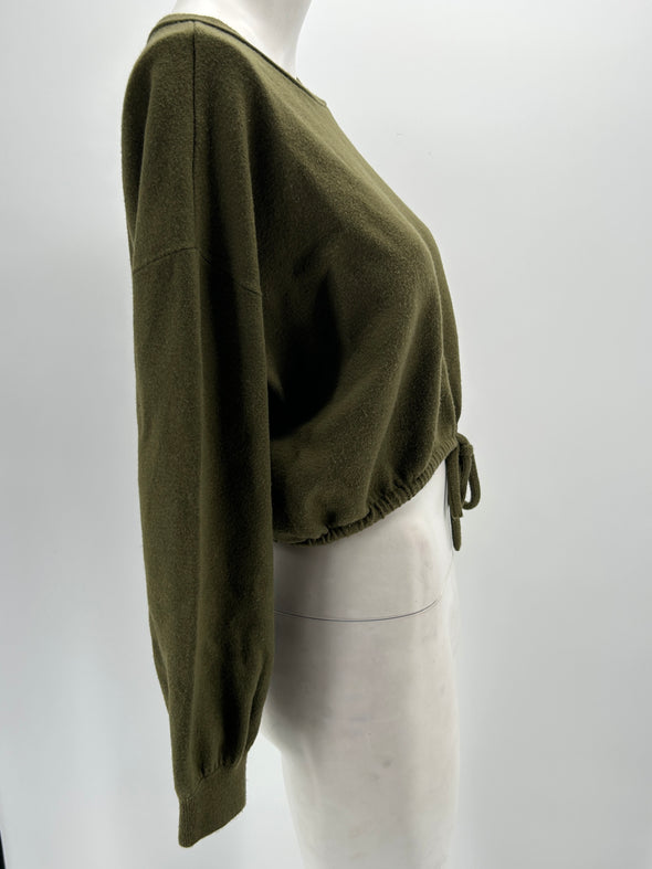 Pull kaki en laine avec nœud