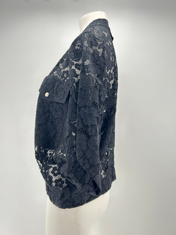 Veste en broderie anglaise noire