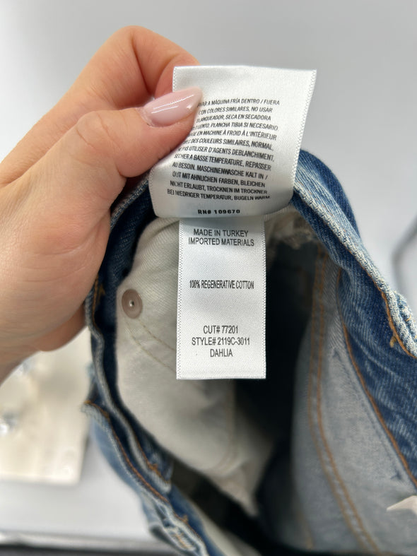 Jean court "Dahlia Bow Leg"