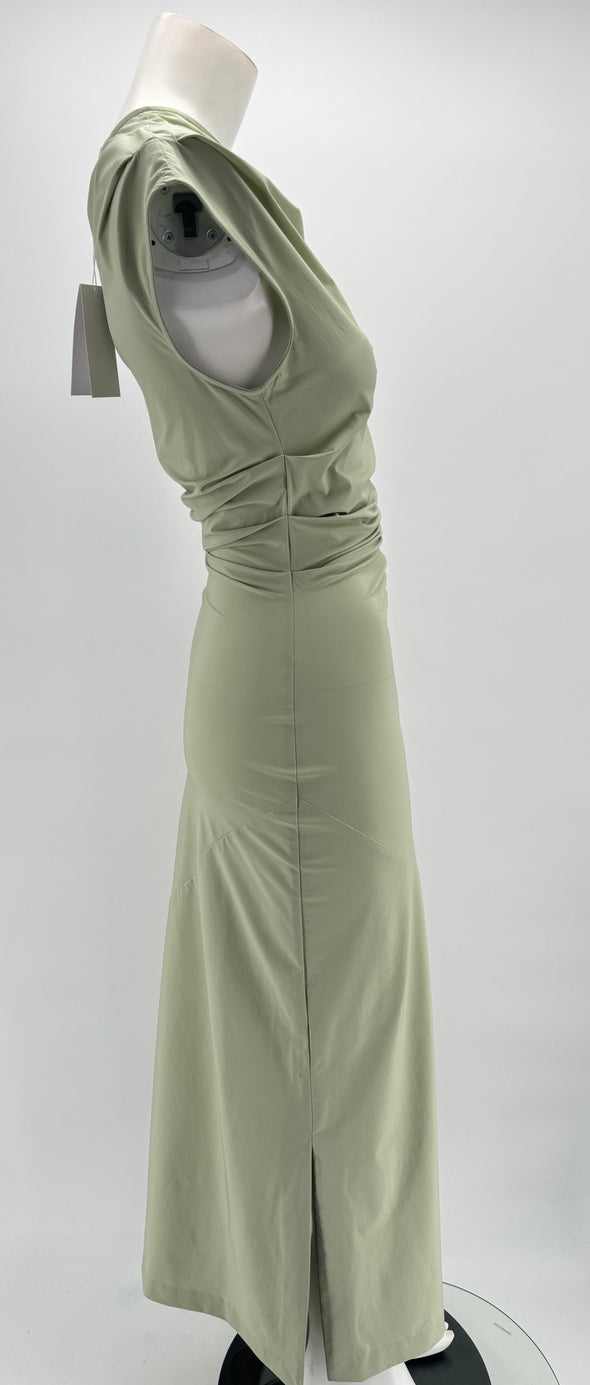 Robe longue verte à col bénitier "Rina"