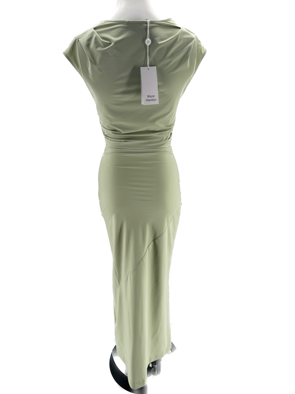 Robe longue verte à col bénitier "Rina"