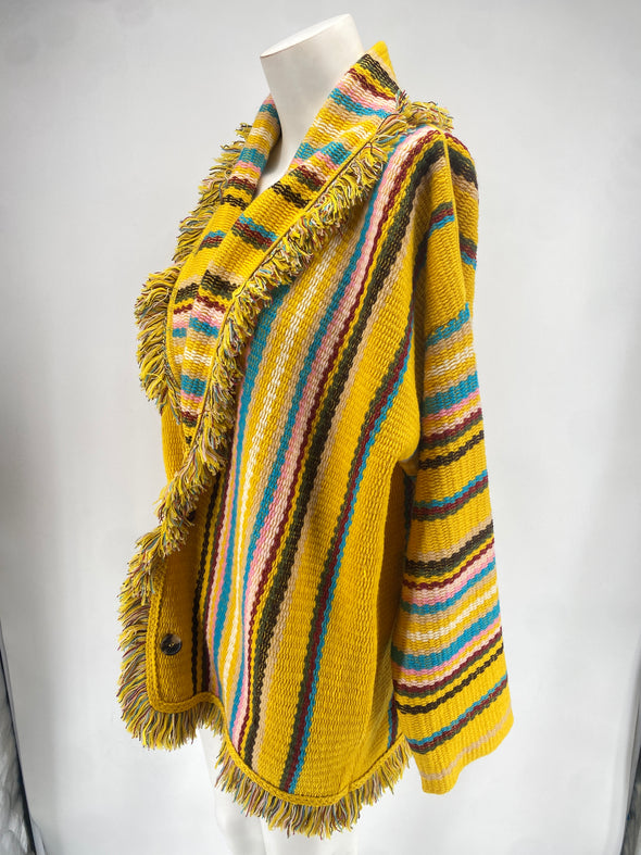 Cardigan en laine jaune rayé