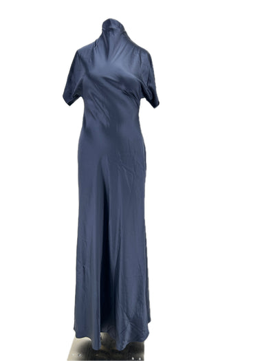 Robe satinée marine