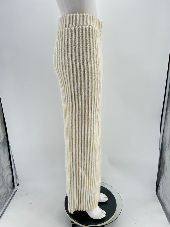 Longue jupe en laine écru