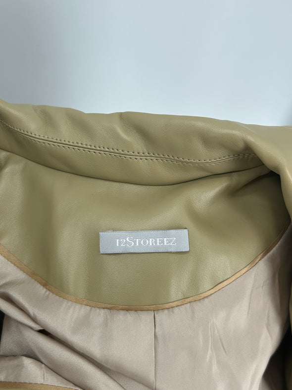 Veste en cuir synthétique
