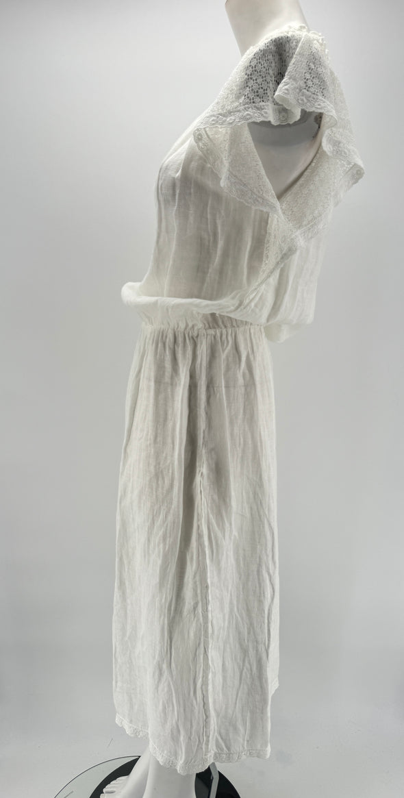 Robe longue blanche en lin