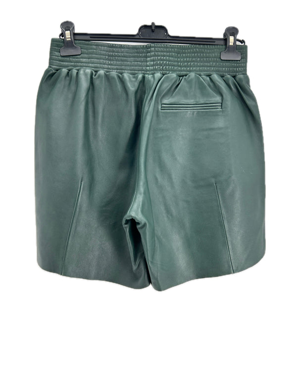 Short en cuir