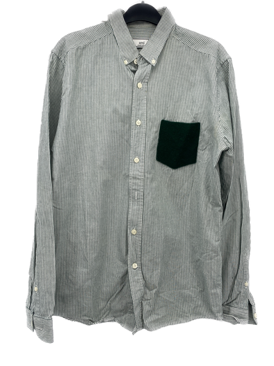 Chemise à rayures vertes et poche laine